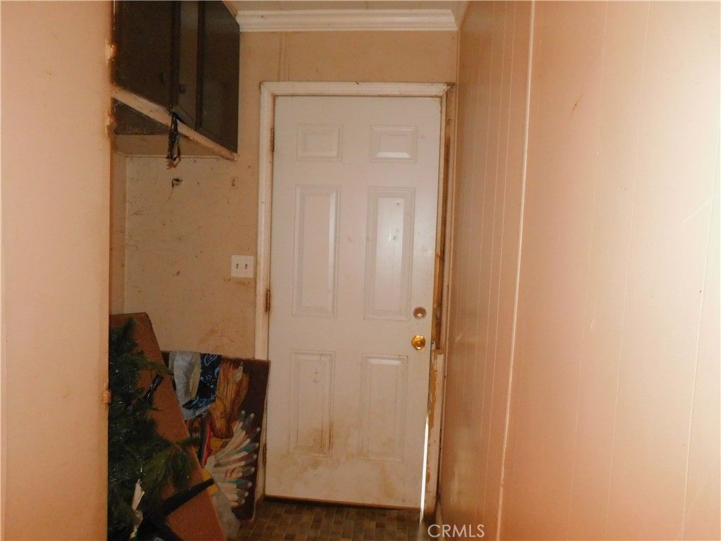 Image 8 of property listing at 1097 N State Street 557, Hemet, CA 92543