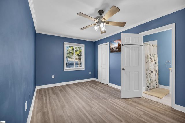 112 Lake Ridge Drive, Ninety Six, SC 29666