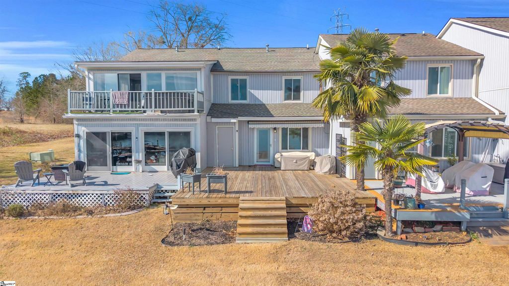 112 Lake Ridge Drive, Ninety Six, SC 29666