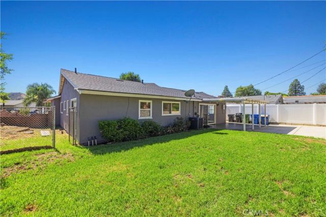 12929 Altano, Sylmar, CA 91342