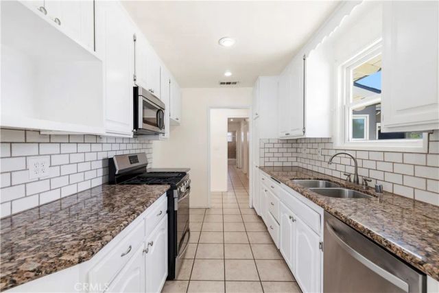 12929 Altano, Sylmar, CA 91342