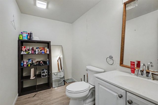678 Apache Drive, Fremont, MI 49412