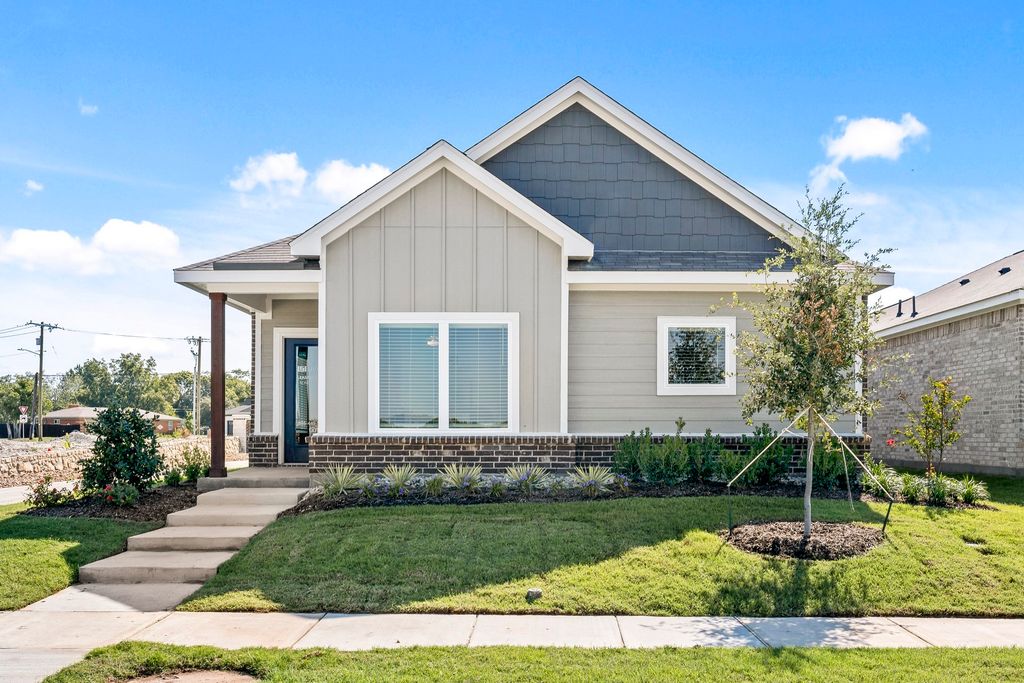 1012 Camelia Grove Court, Hutchins, TX 75141
