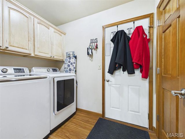 44 Brooks Drive, Bethalto, IL 62010