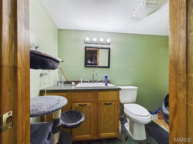 44 Brooks Drive, Bethalto, IL 62010