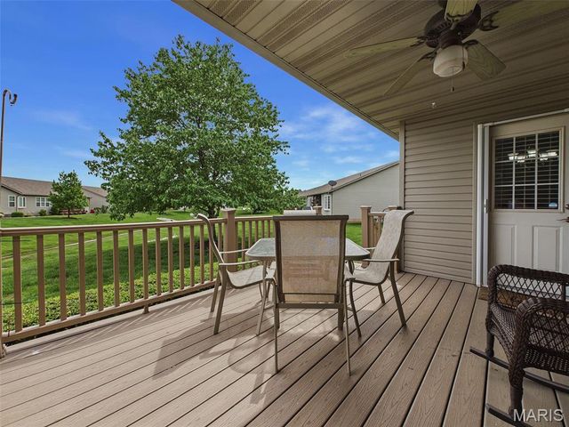 44 Brooks Drive, Bethalto, IL 62010