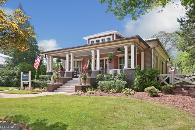 745 Washington Street, Clarkesville, GA 30523