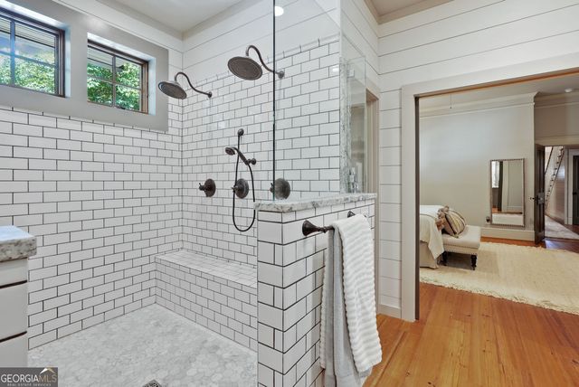 745 Washington Street, Clarkesville, GA 30523