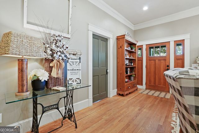 745 Washington Street, Clarkesville, GA 30523