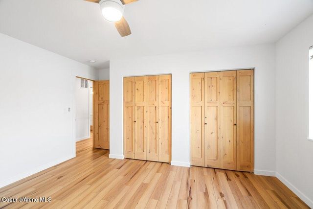 1671 Wooded Acres DR, Sagle, ID 83860