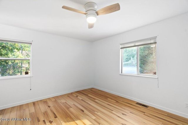 1671 Wooded Acres DR, Sagle, ID 83860