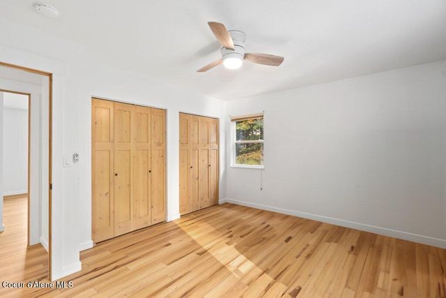 1671 Wooded Acres DR, Sagle, ID 83860