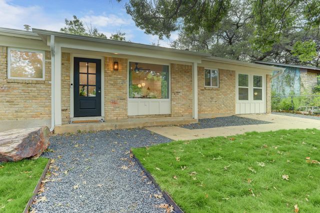 207 White Oak DR, Austin, TX 78753