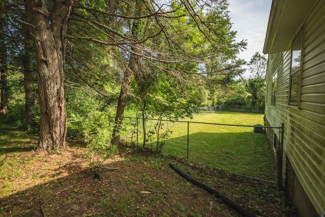 10289 Russwood RD, Bent Mountain, VA 24059