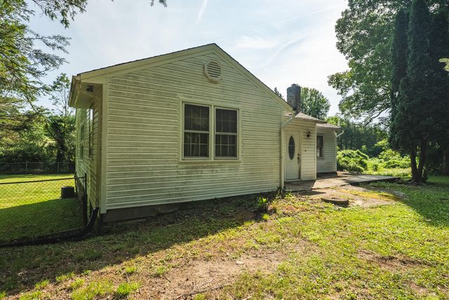 10289 Russwood RD, Bent Mountain, VA 24059