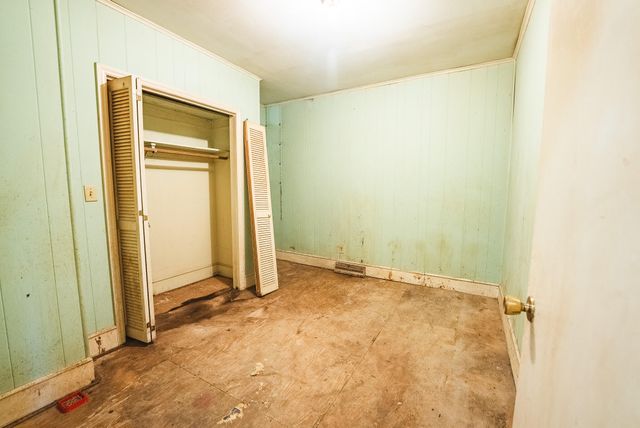10289 Russwood RD, Bent Mountain, VA 24059