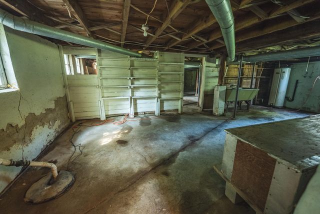 10289 Russwood RD, Bent Mountain, VA 24059