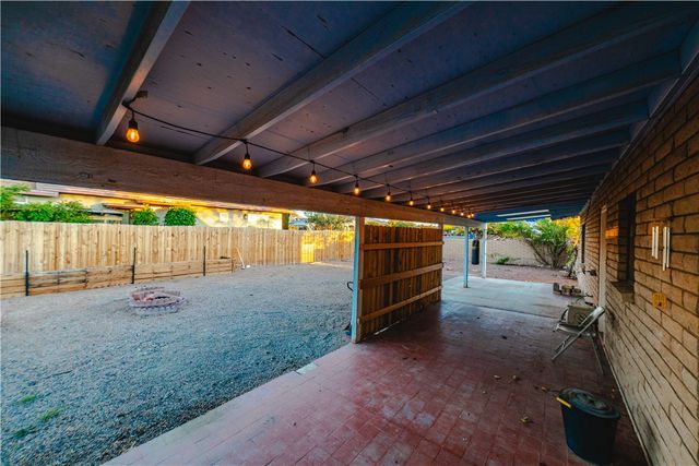 2202 Los Angeles Street, Kingman, AZ 86401