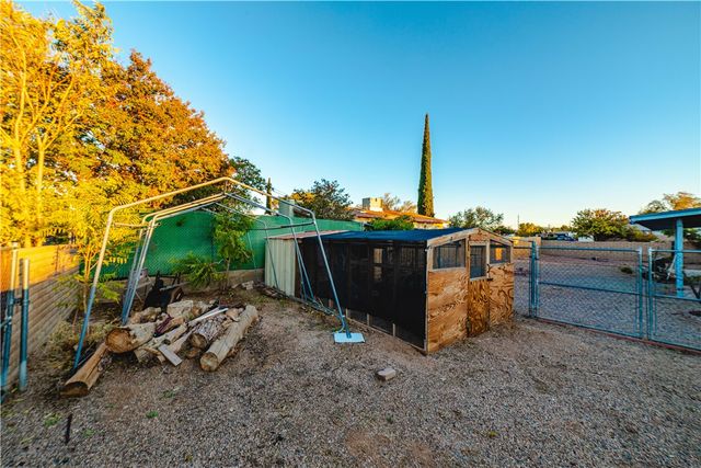 2202 Los Angeles Street, Kingman, AZ 86401