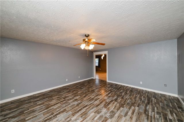 2202 Los Angeles Street, Kingman, AZ 86401