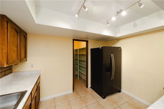 2202 Los Angeles Street, Kingman, AZ 86401