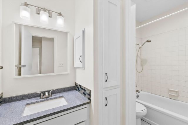 2632 Custer Parkway C, Richardson, TX 75080