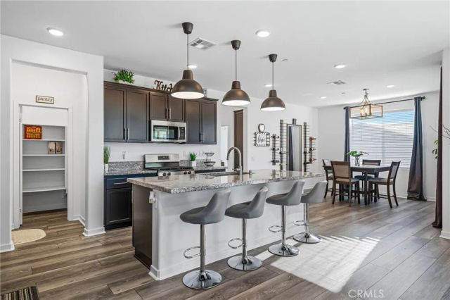 31009 Lusitano Circle, Menifee, CA 92584