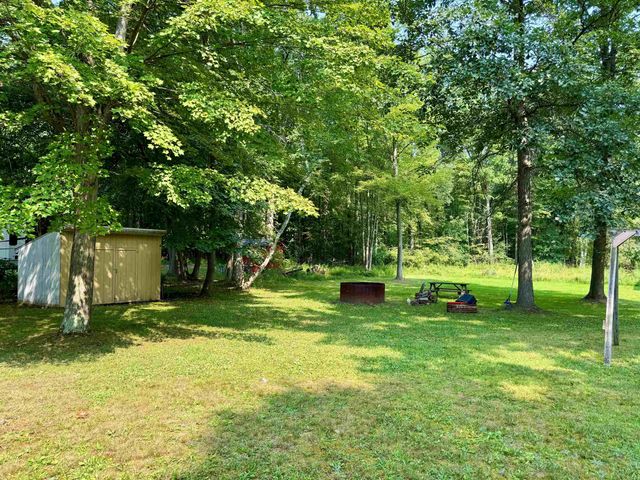 1365 E Burt Road, Taymouth Twp, MI 48417