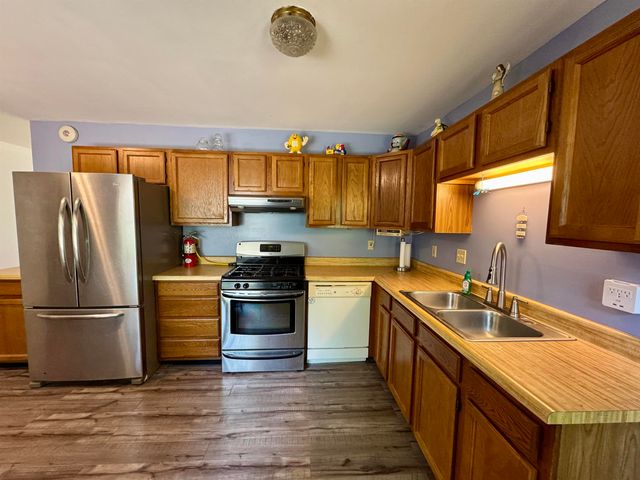 1365 E Burt Road, Taymouth Twp, MI 48417