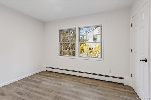 44 Sycamore Circle, Stony Brook, NY 11790