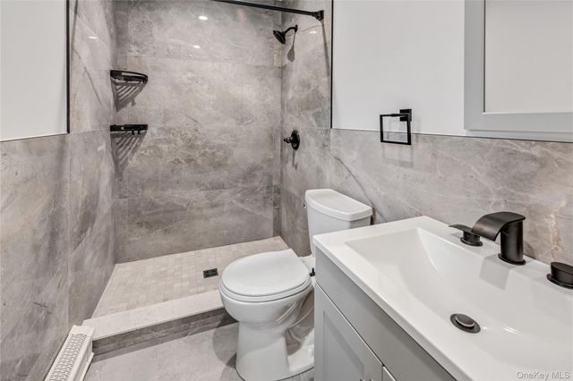 44 Sycamore Circle, Stony Brook, NY 11790