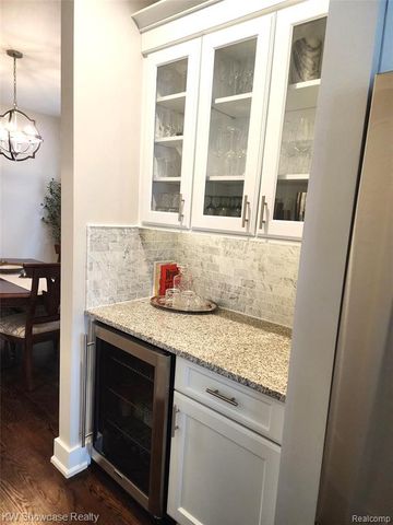 3712 Linwood Avenue, Royal Oak, MI 48073