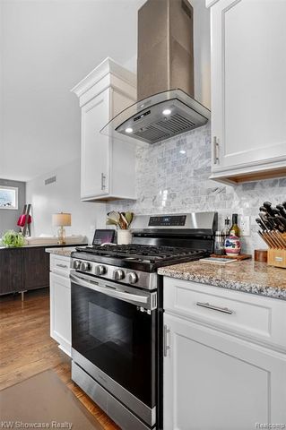 3712 Linwood Avenue, Royal Oak, MI 48073