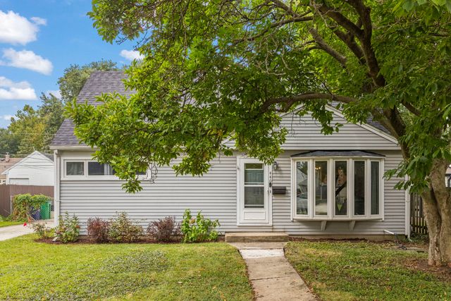 440 N Craig Place, Lombard, IL 60148