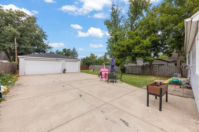 440 N Craig Place, Lombard, IL 60148