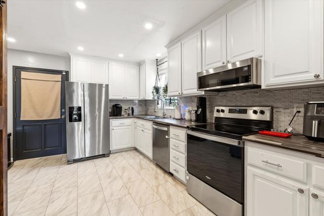 4201 Cabrillo Way, Sacramento, CA 95820