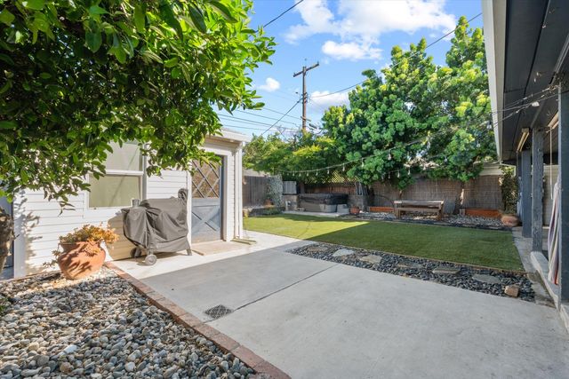 4201 Cabrillo Way, Sacramento, CA 95820