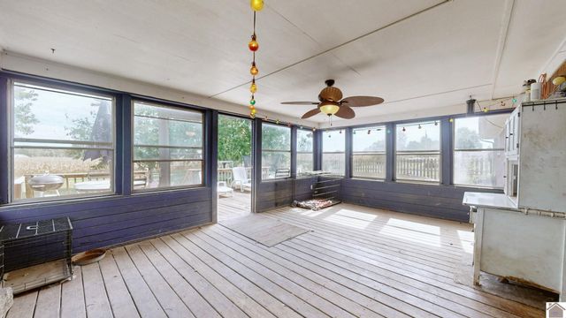 78 Bendefield Road, Farmington, KY 42040