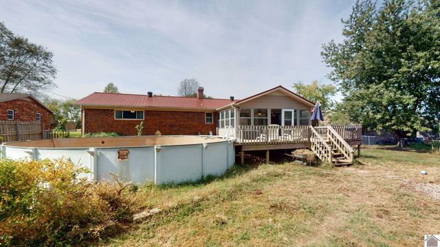 78 Bendefield Road, Farmington, KY 42040