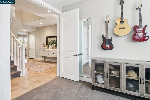 9253 Shearwater Cir, Discovery Bay, CA 94505