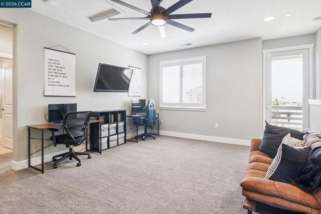 9253 Shearwater Cir, Discovery Bay, CA 94505