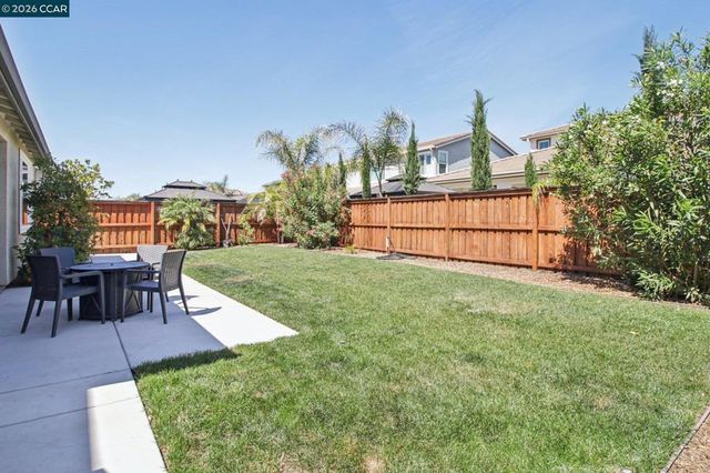 9253 Shearwater Cir, Discovery Bay, CA 94505