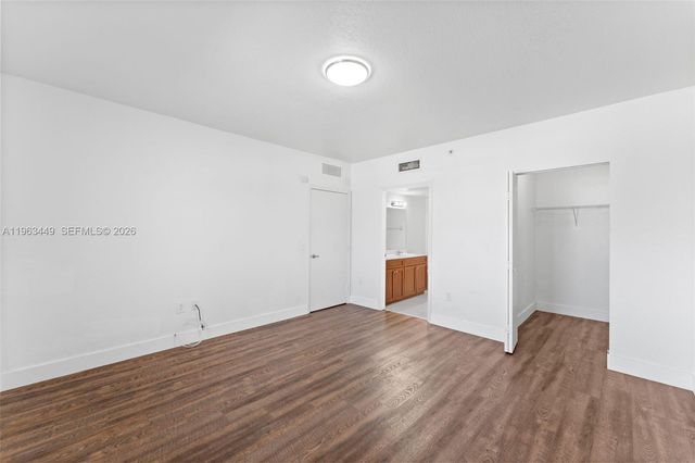 36 NW 6th Ave 502, Miami, FL 33128