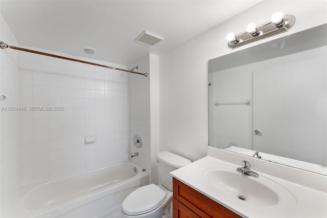 36 NW 6th Ave 502, Miami, FL 33128