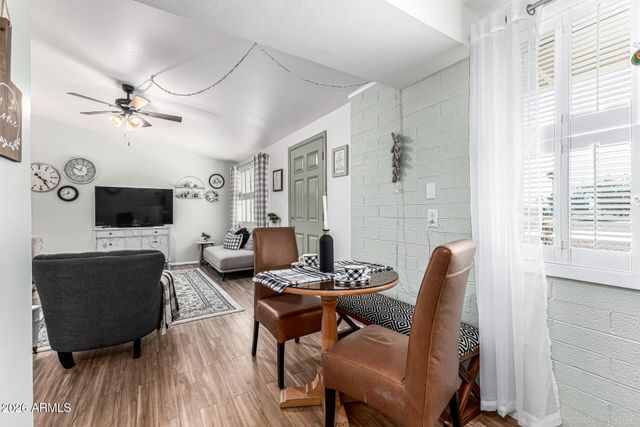 10362 W OAKMONT Drive, Sun City, AZ 85351