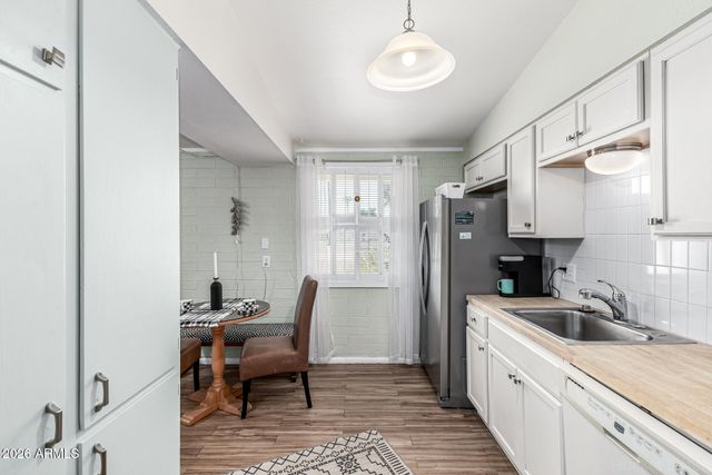 10362 W OAKMONT Drive, Sun City, AZ 85351