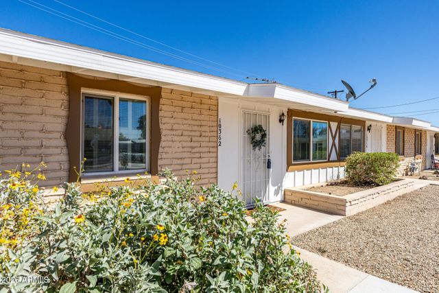 10362 W OAKMONT Drive, Sun City, AZ 85351