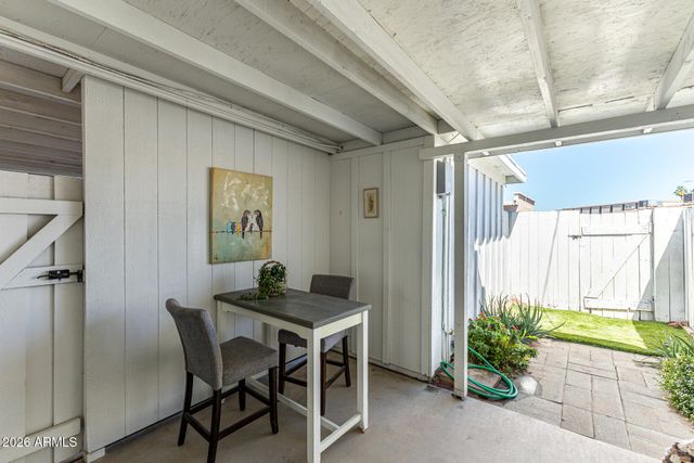 10362 W OAKMONT Drive, Sun City, AZ 85351