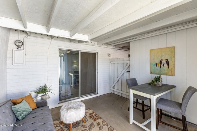 10362 W OAKMONT Drive, Sun City, AZ 85351