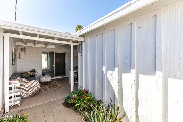 10362 W OAKMONT Drive, Sun City, AZ 85351